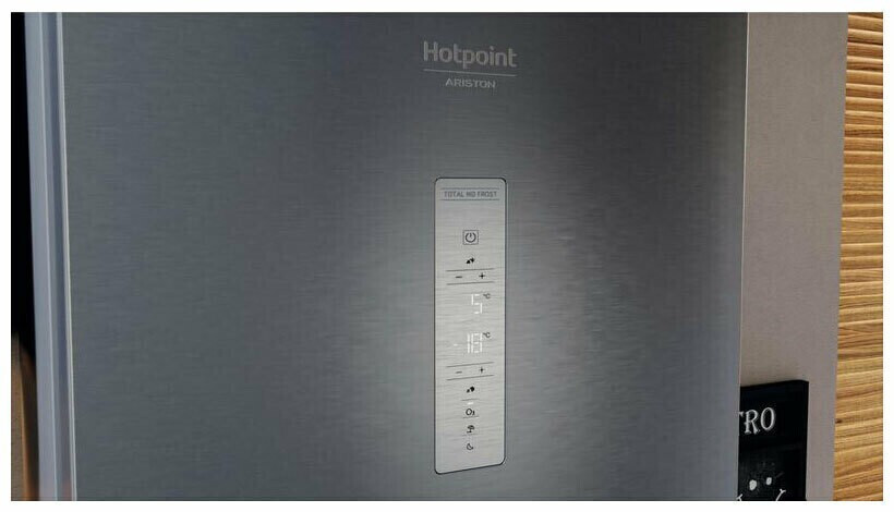 Холодильник Hotpoint-Ariston HTS 7200 MX O3