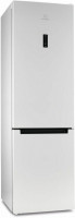 Холодильник Indesit DF 5200 W