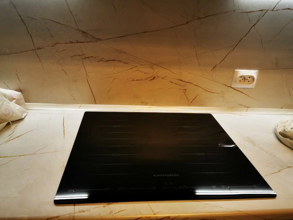 Индукционная варочная панель Kuppersberg ICS 644