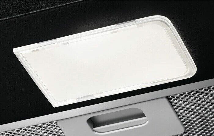Каминная вытяжка Electrolux EFC 226 R
