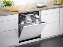 Посудомоечная машина Electrolux ESL 8820 RA