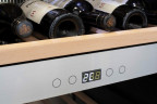 Винный шкаф Caso WineComfort 126