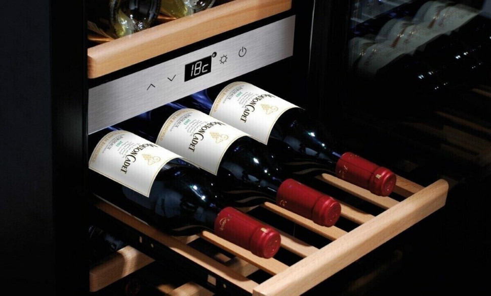 Винный шкаф Caso WineComfort 126