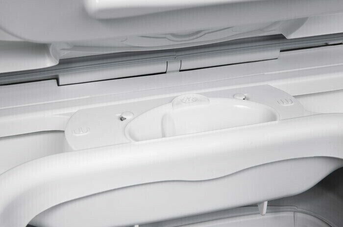Стиральная машина Electrolux EWT1062IFW