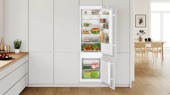 Встраиваемый холодильник Bosch KIV87NS306