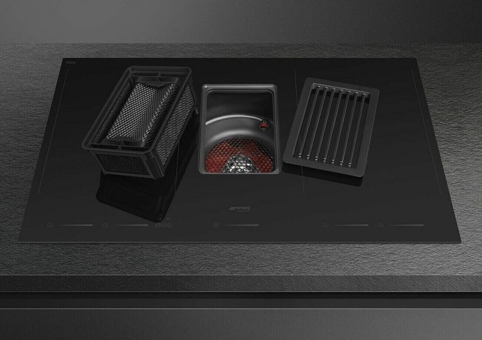 Индукционная варочная панель Smeg HOBD682D