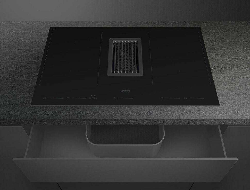 Индукционная варочная панель Smeg HOBD682D