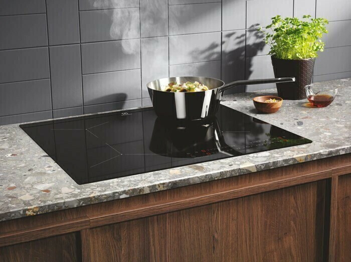 Индукционная варочная панель Electrolux CIL 61443 C