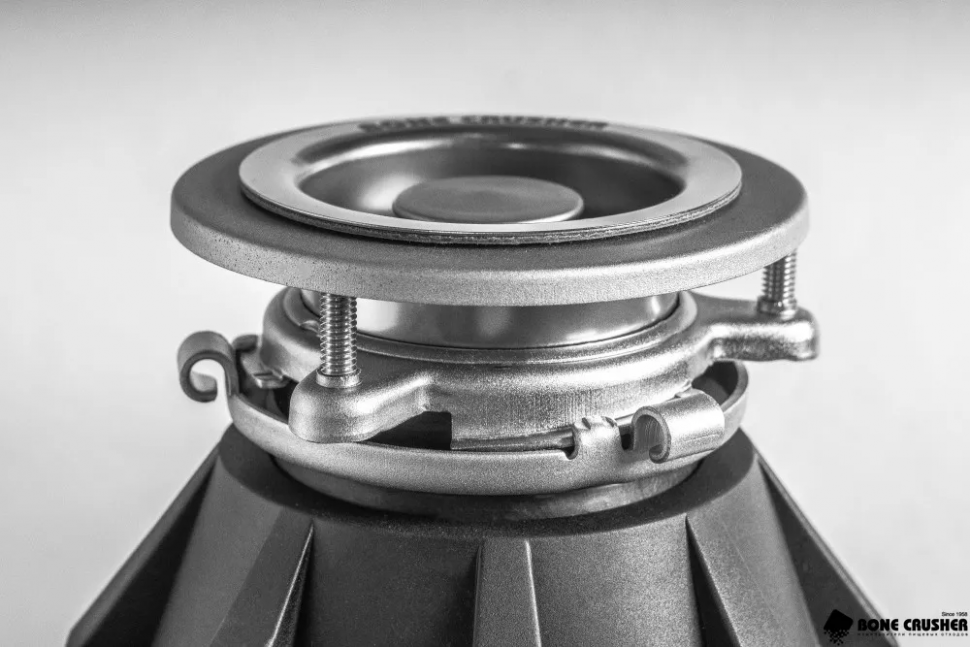 Измельчитель пищевых отходов Bone Crusher BC 610 Standard