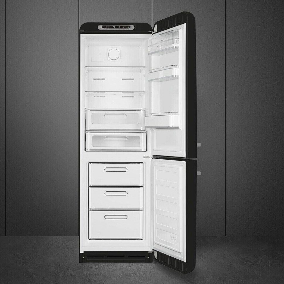 Холодильник Smeg FAB32RCR3