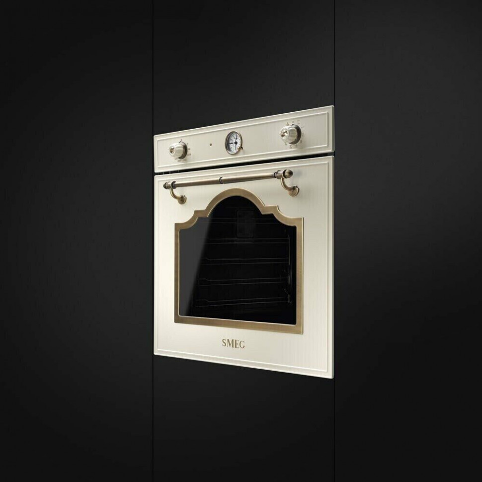 Электрический духовой шкаф Smeg SF750POL