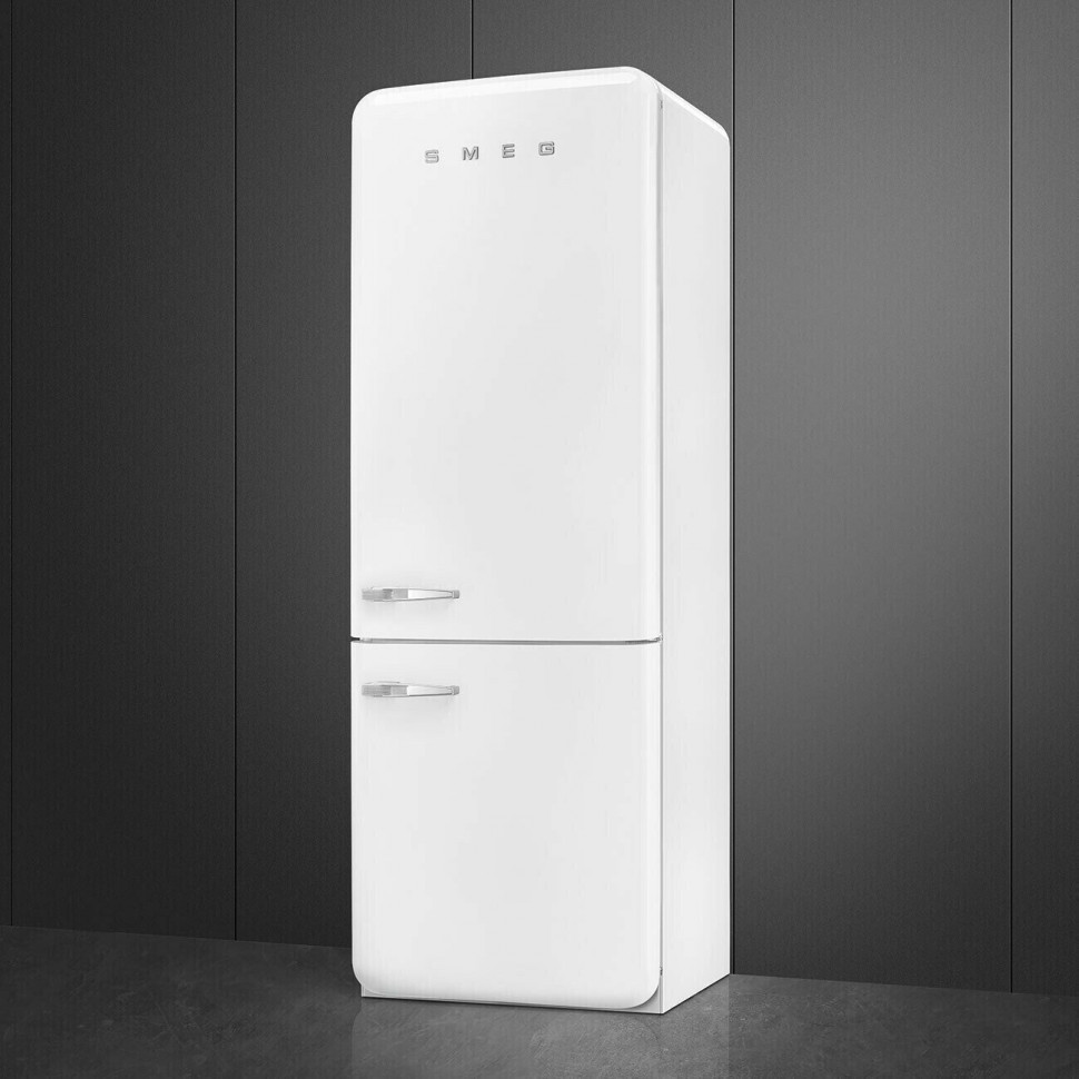 Холодильник Smeg FAB38RWH