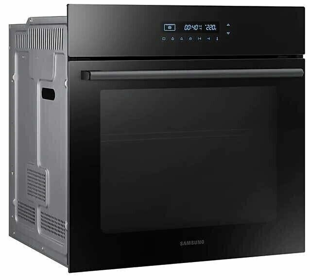 Электрический духовой шкаф Samsung NV70H5587BB