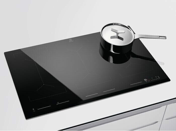 Индукционная варочная панель Electrolux EIV 9467