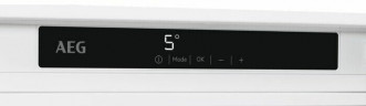 Встраиваемый холодильник AEG SKR 81811 DC