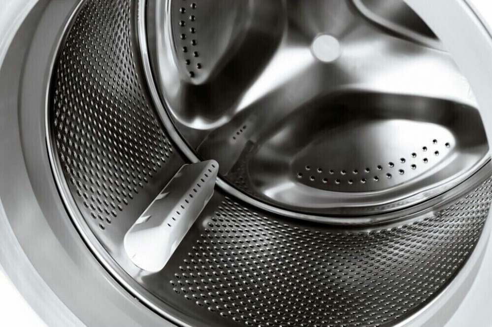 Стиральная машина Whirlpool FWL 71052 W