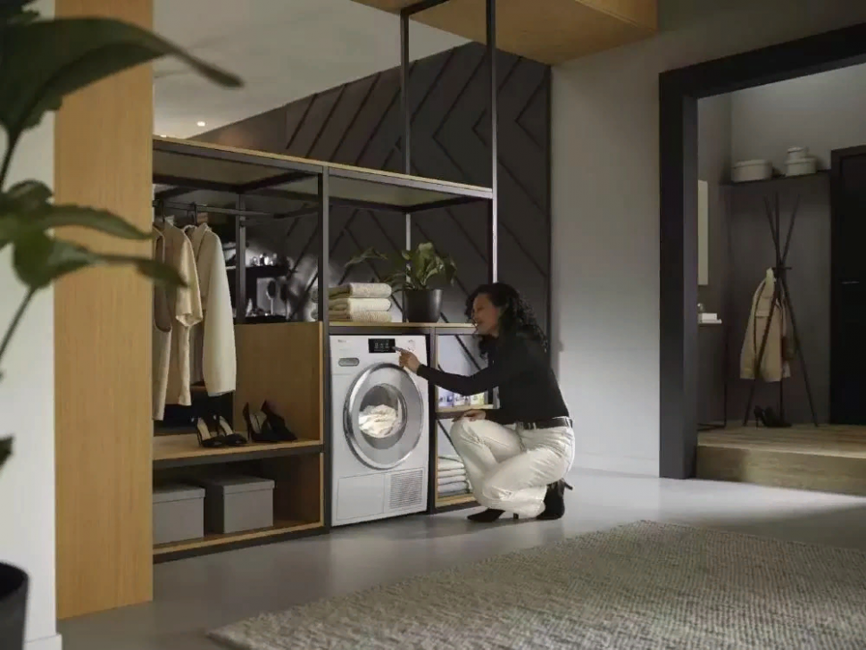 Сушильная машина Miele TCR790WP