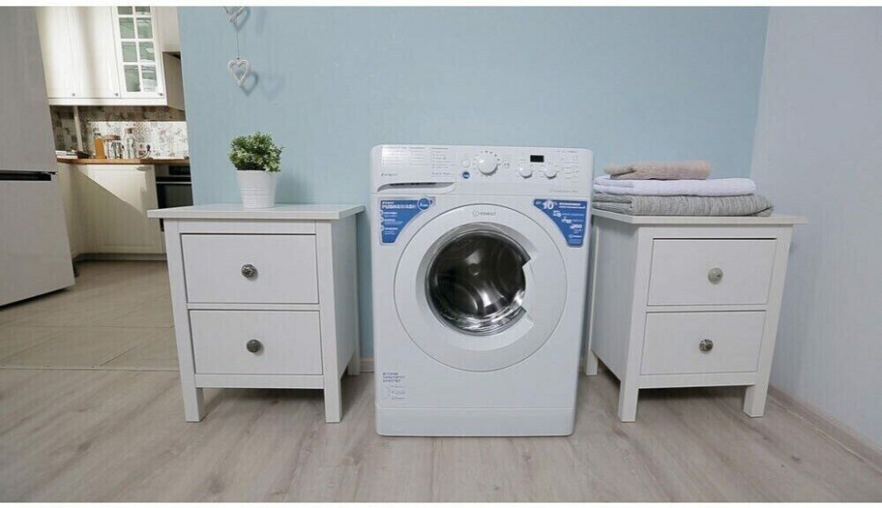 Стиральная машина Indesit BWSD 51051