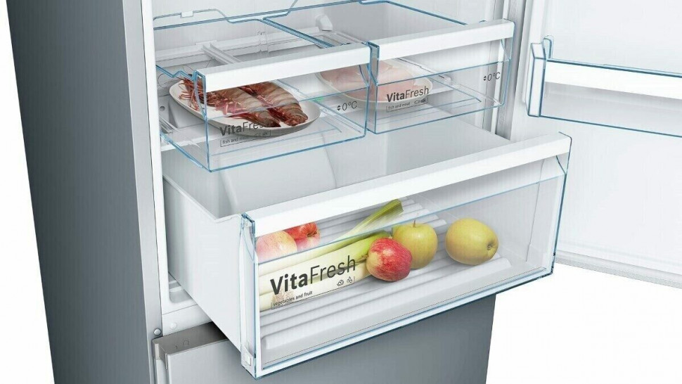 Холодильник Bosch KGN49XI30