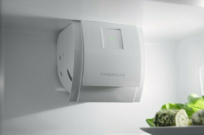 Встраиваемый холодильник Electrolux RNT 6TF18 S1