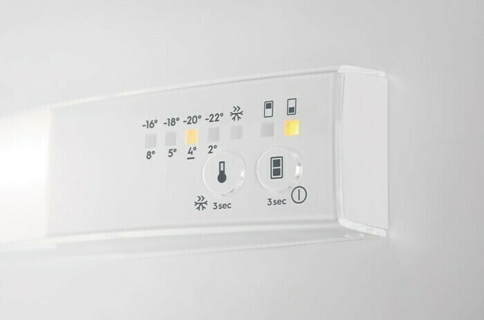 Встраиваемый холодильник Electrolux RNT 6TF18 S1