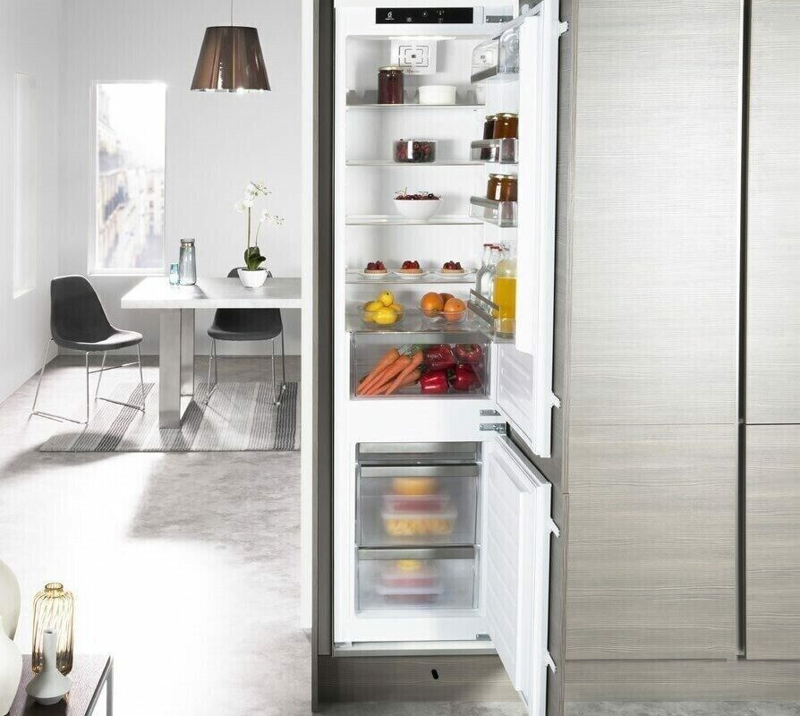 Встраиваемый холодильник Whirlpool ART 9810 A+