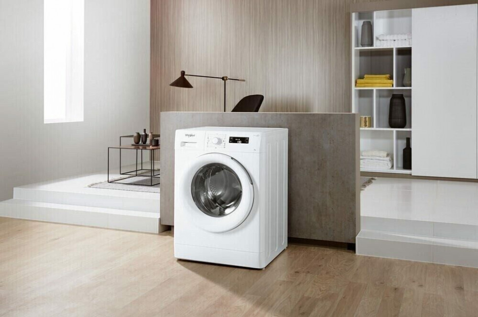 Стиральная машина Whirlpool FWSF 61052 W