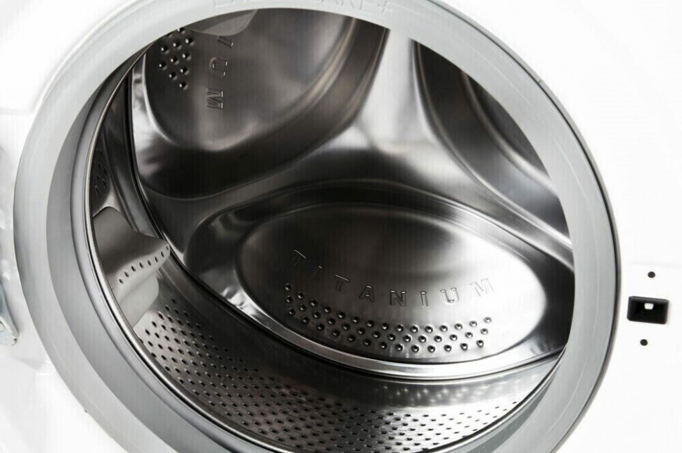 Стиральная машина Whirlpool FWSF 61053 W