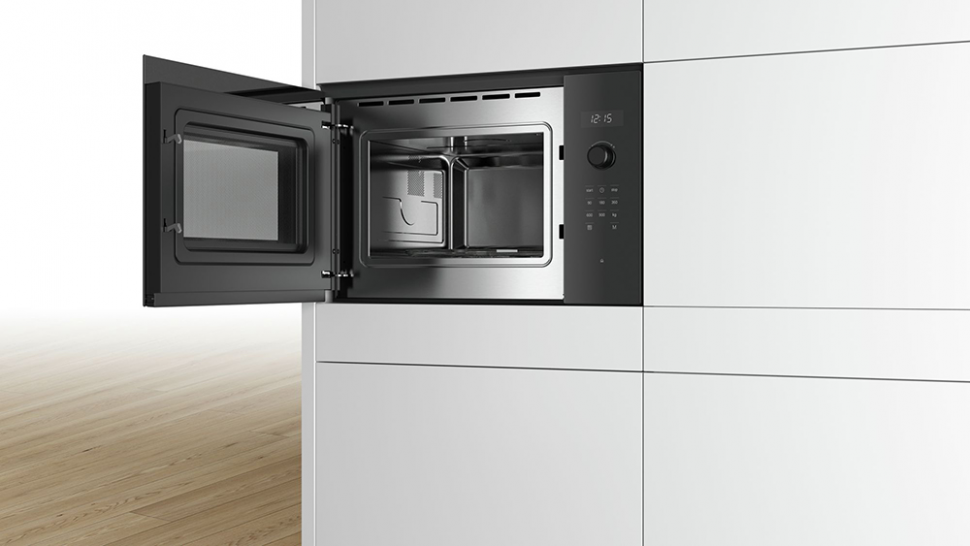 Встраиваемая микроволновая печь Bosch BFL 554MB0