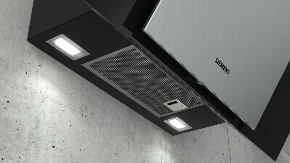 Каминная вытяжка Siemens LC 87KBM60