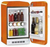 Холодильник Smeg FAB5RWH3