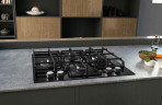 Газовая варочная панель Hotpoint-Ariston HAGS 62F BK