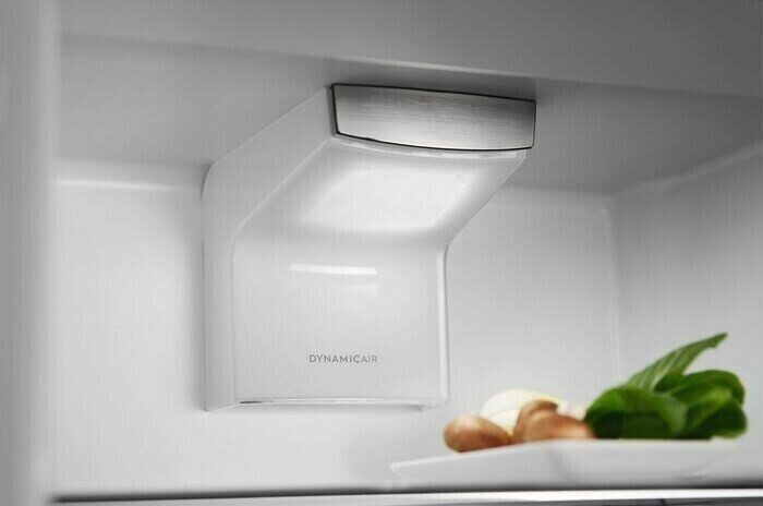 Встраиваемый холодильник Electrolux ENN 3074 EFW