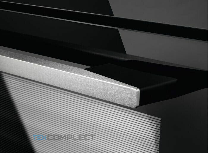 Электрический духовой шкаф Electrolux OKF 5C70X