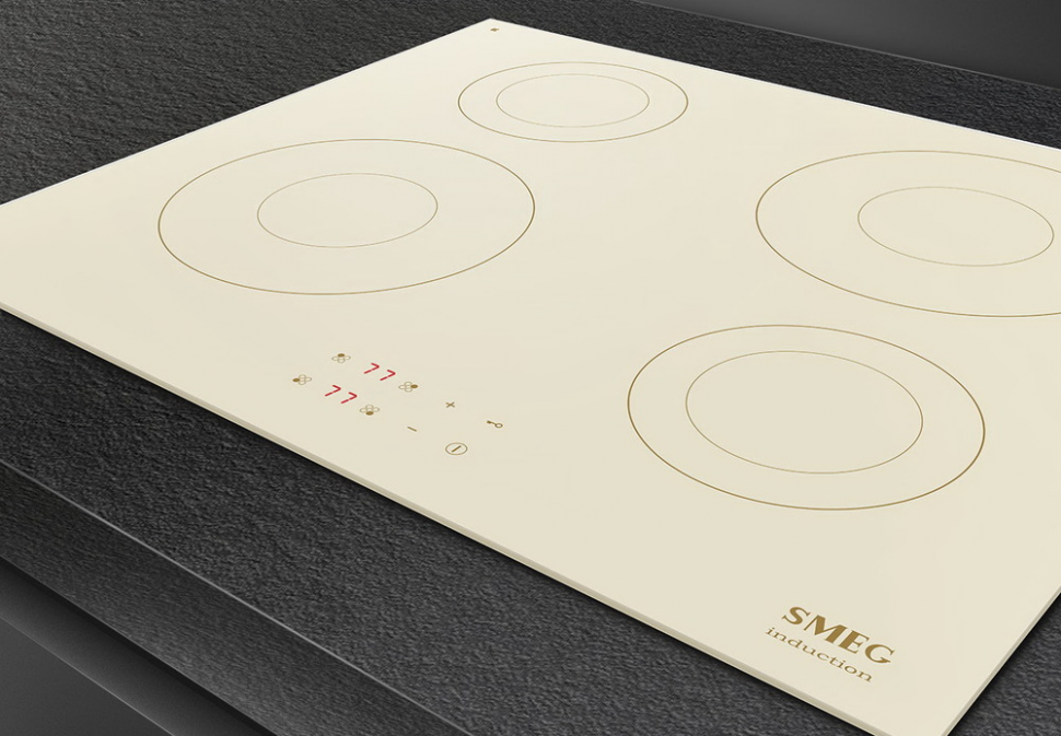 Варочная панель индукционная Smeg SI2641DP
